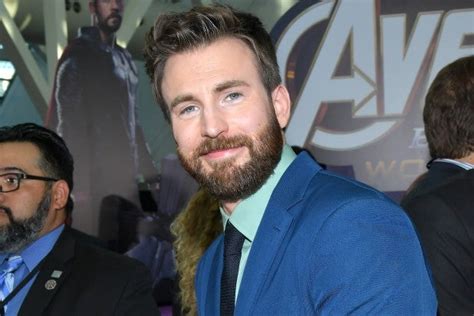 Chris Evans Accidentally Posts a ‘D